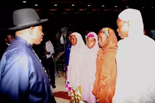Looks like presidency may have given money to Chibok parents
